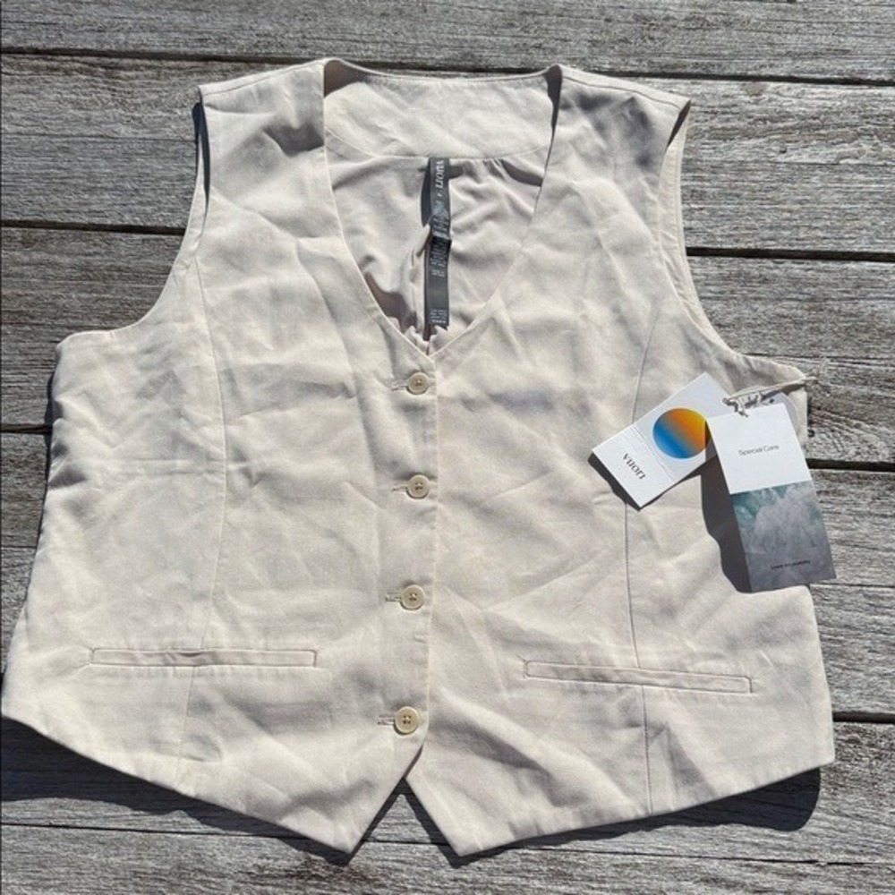 Vuori Coastline Vest Milkweed Women's Extra Large XL‎ NWT 🤍✨